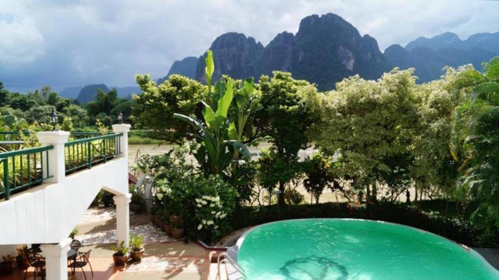 Vansana Hotel Vang Vieng Extérieur photo