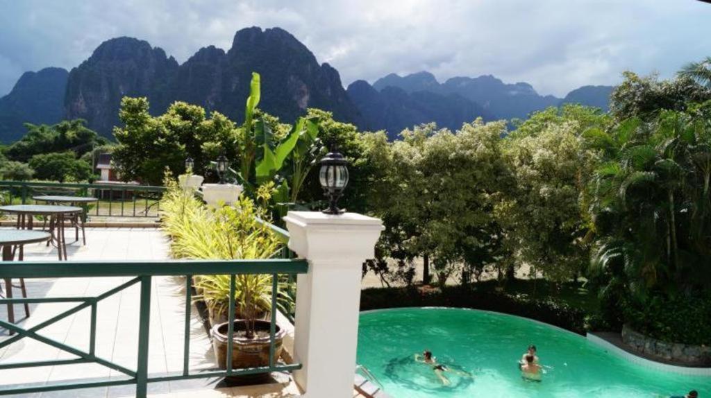 Vansana Hotel Vang Vieng Extérieur photo